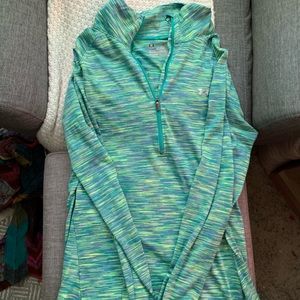 UnderArmor All Season Sweatshirt